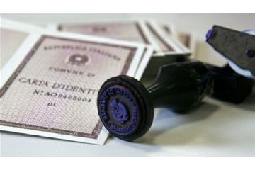 Dal prossimo 3 agosto 2026 la carta d’identità rilasciata su modello cartaceo cesserà di essere valida